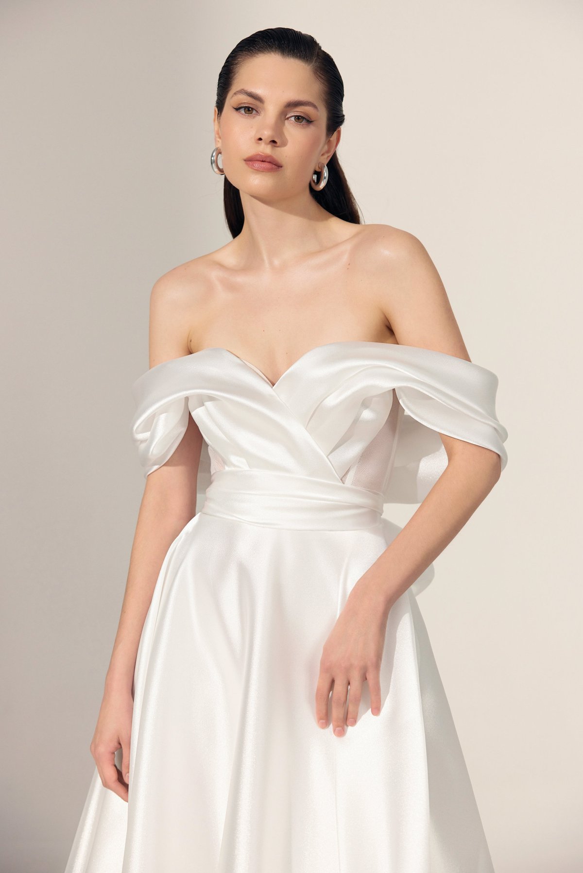 A-linje brudekjole off shoulder Ulrikke
