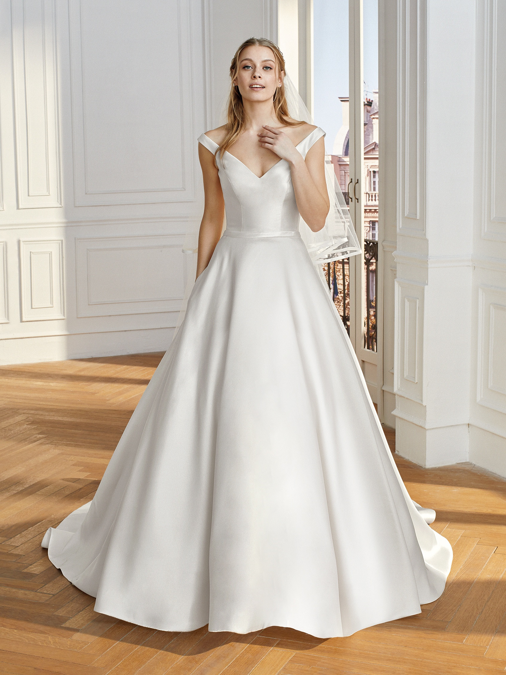 Copenhagen weddingdress shop you can also rent weddinggown – Plus Size Brudekjoler, brudekjoler på Frederiksberg – dansk butik i København