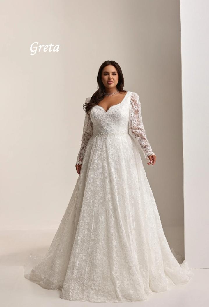 Greta brudekjole med blonder og lange ærmer – Brudekjole med lange ærmer, brudekjoler i Nordsjælland – dansk butik