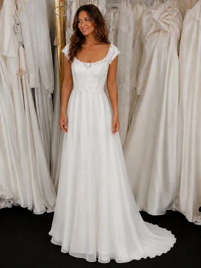Milan bride med ærme – brudekjoler i Storkøbenhavn – dansk butik